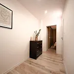 Appartamento Modern Karpatská - Near Center