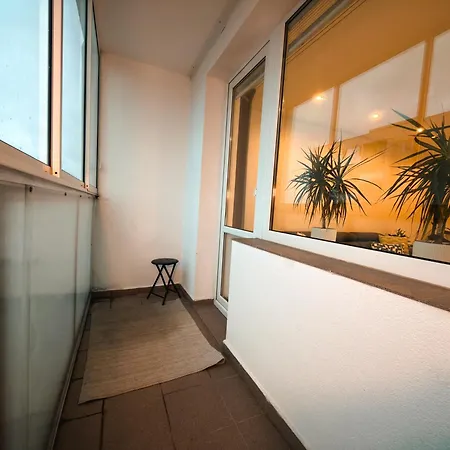 Modern Karpatska - Near Center Daire *