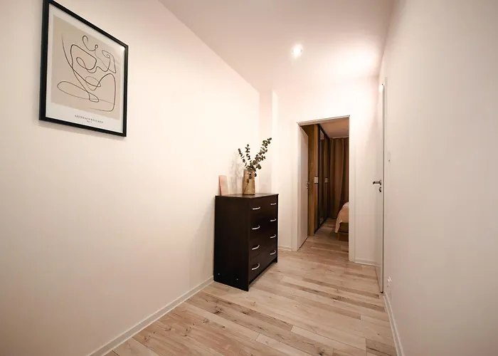 Apartment Modern Karpatska - Near Center