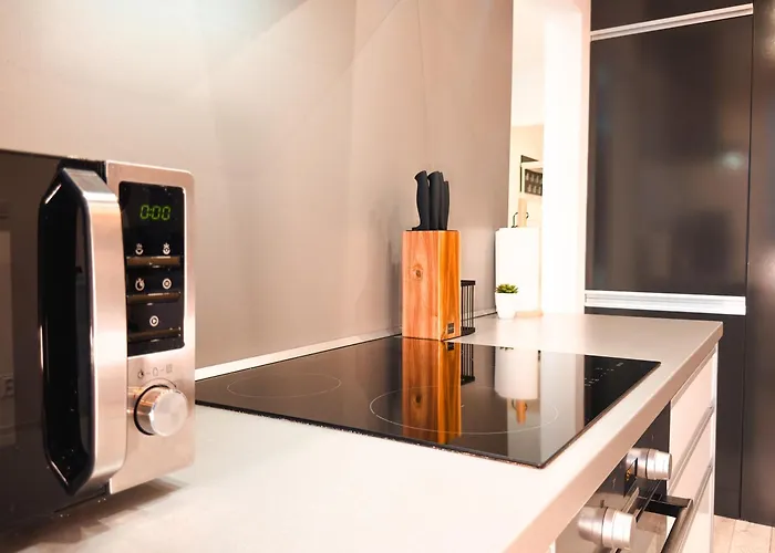 Modern Karpatská - Near Center