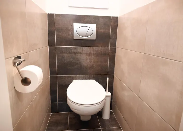 Modern Karpatská - Near Center Appartamento