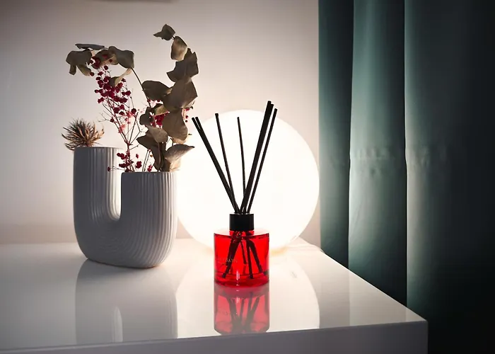 Modern Karpatska - Near Center Apartment